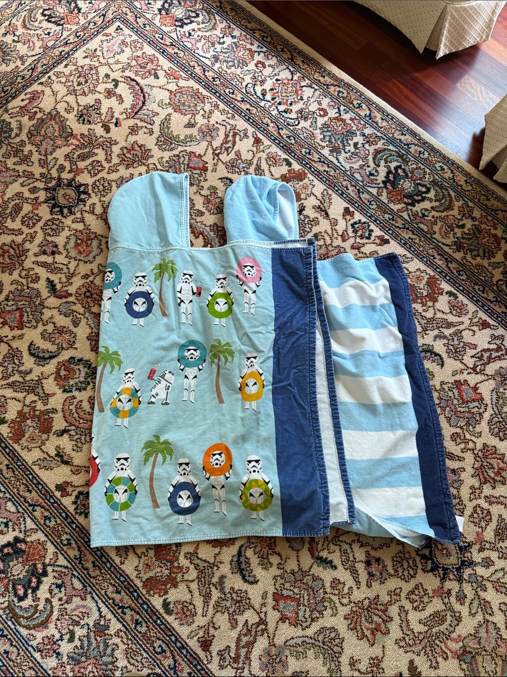 Pottery Barn Kids Hooded Towels For Bath or Beach. Set of 2